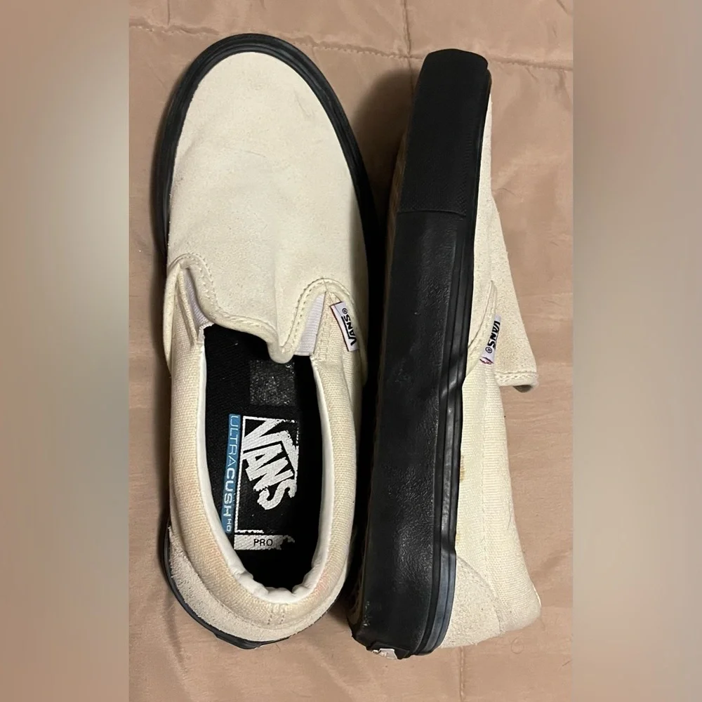 Vans Unisex UltracushHD Pro Suede